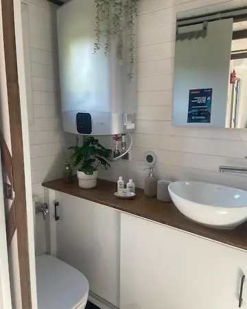 Apartment Tiny-haus *